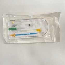 泰尔茂 血管鞘组 RS*A11K10SQ
